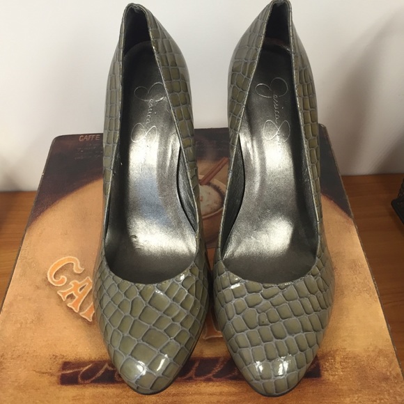 Jessica Simpson Pumps - Picture 4 of 4